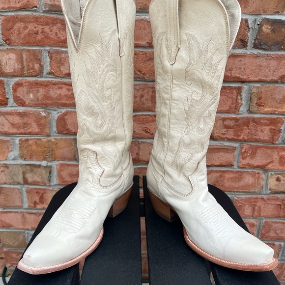 FREEBIRD WOODLAND BEIGE BOOTS - Size 7 - Picture 6 of 12